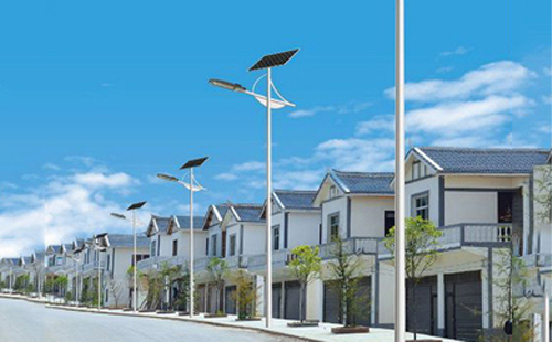 酒泉太阳能路灯配置与在乡村道路照明中的应用